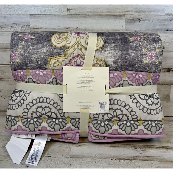 Pottery Barn Alma Quilt Baby Pink Gold Gray Paisley NWT - Picture 2 of 4